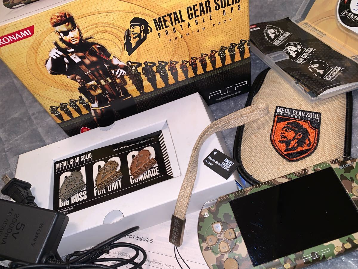PSP-1000 メタルギアソリッド ポータブルOPS プレミアムパック (未開封)