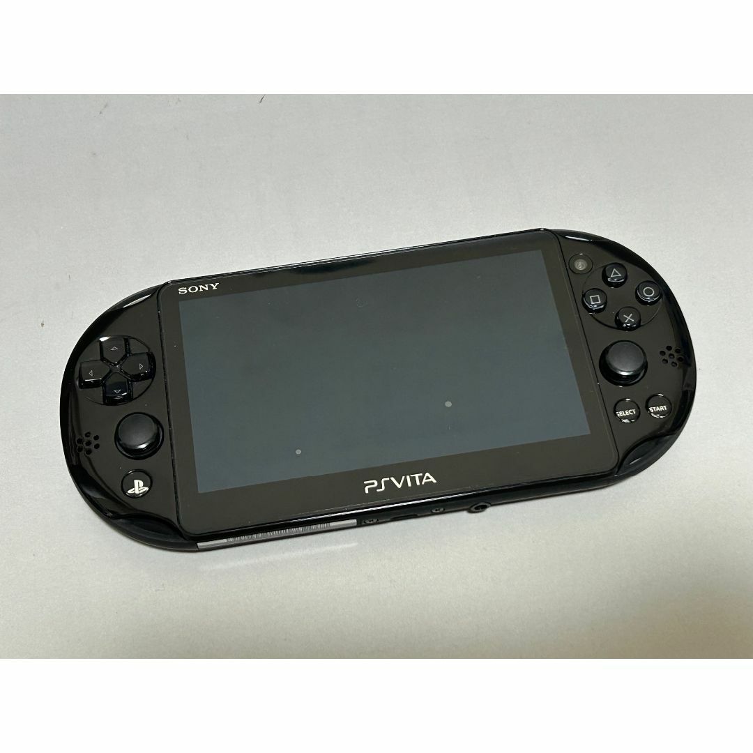 PS Vita (PCH-2000)