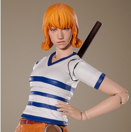 S.H.Figuarts ワンピース ナミ（A Netflix Series: ONE PIECE）未開封